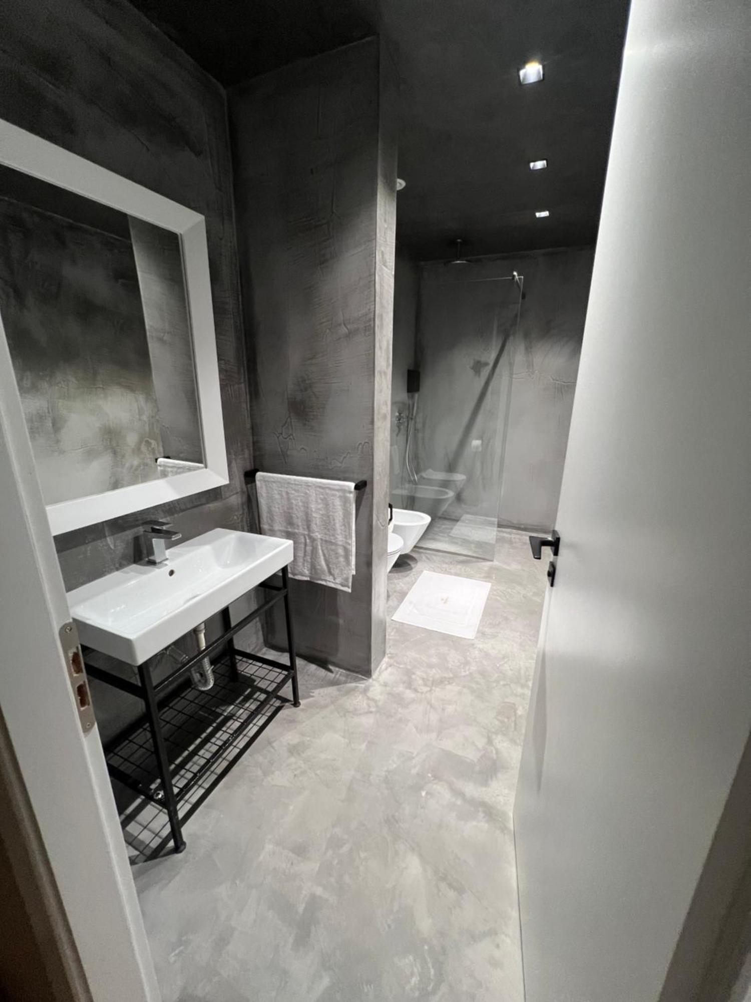 Hotel Pernoca ドゥラス エクステリア 写真